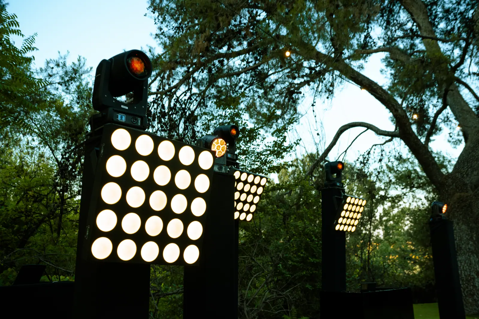 Panel LED grande iluminado, equipo de iluminación profesional para la escena